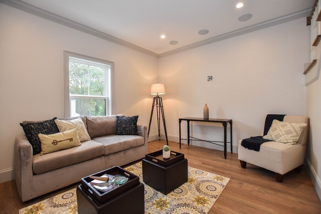 51 River St 51