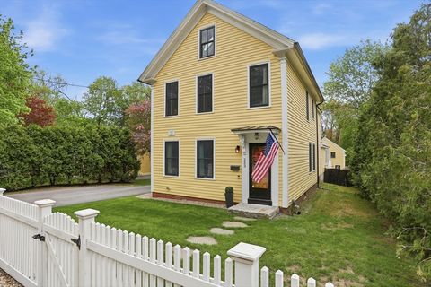 Photo of 253 Great Rd, Bedford, MA 01730 (MLS # 73517664)
