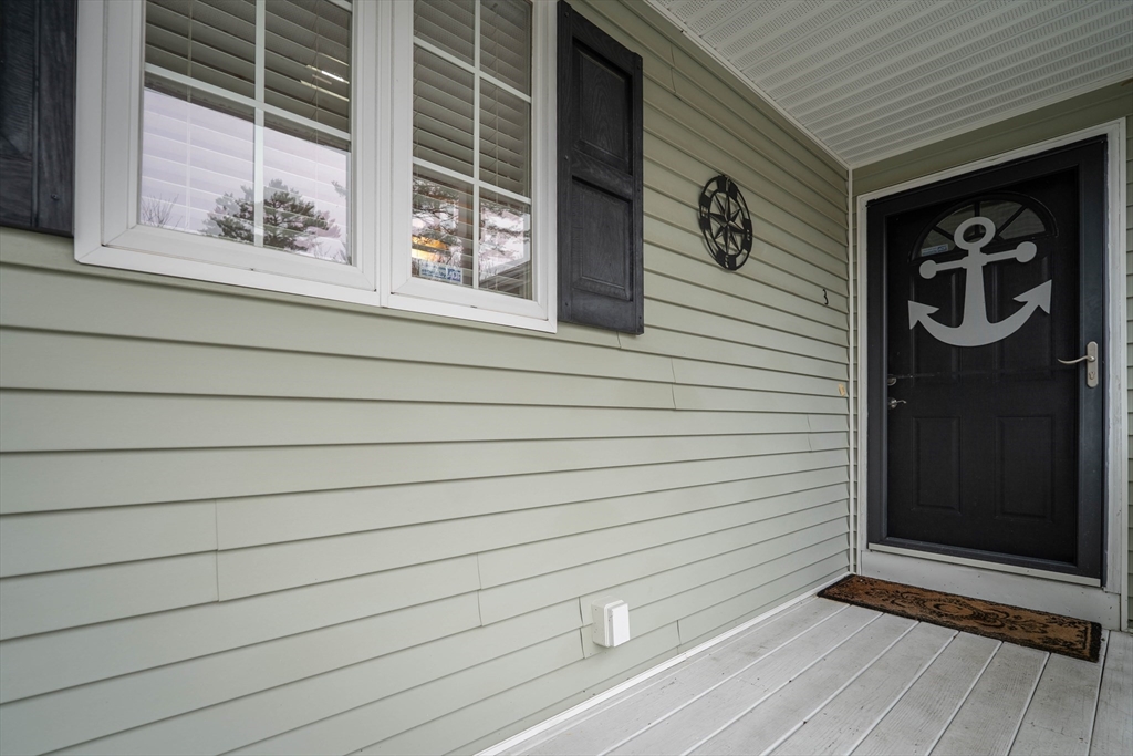 3 Lynne Rd