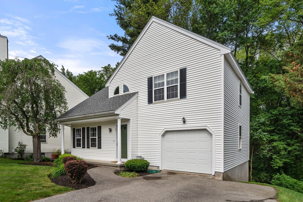 52 Meadowood Rd