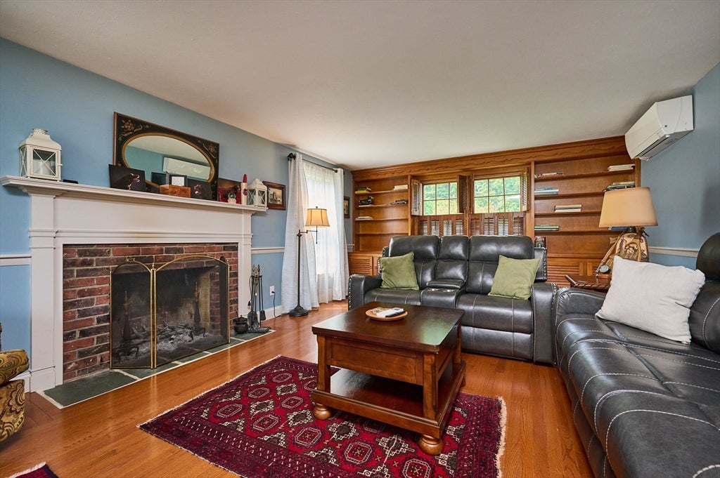 35 Meadow Lane, Greenfield, MA, 35 Meadow Lane, Greenfield, MA Photo #6