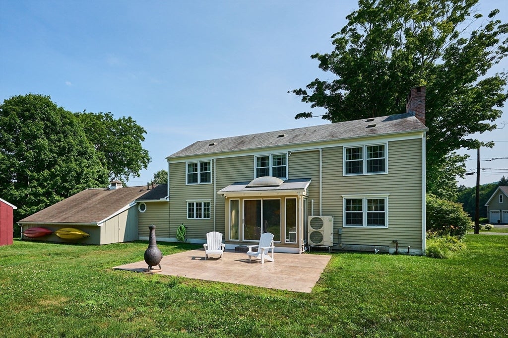 35 Meadow Lane, Greenfield, MA, 35 Meadow Lane, Greenfield, MA Photo #4
