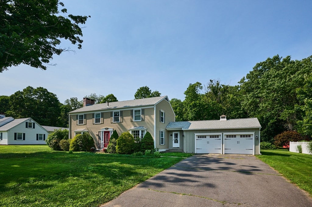 35 Meadow Lane, Greenfield, MA, 35 Meadow Lane, Greenfield, MA Photo #2