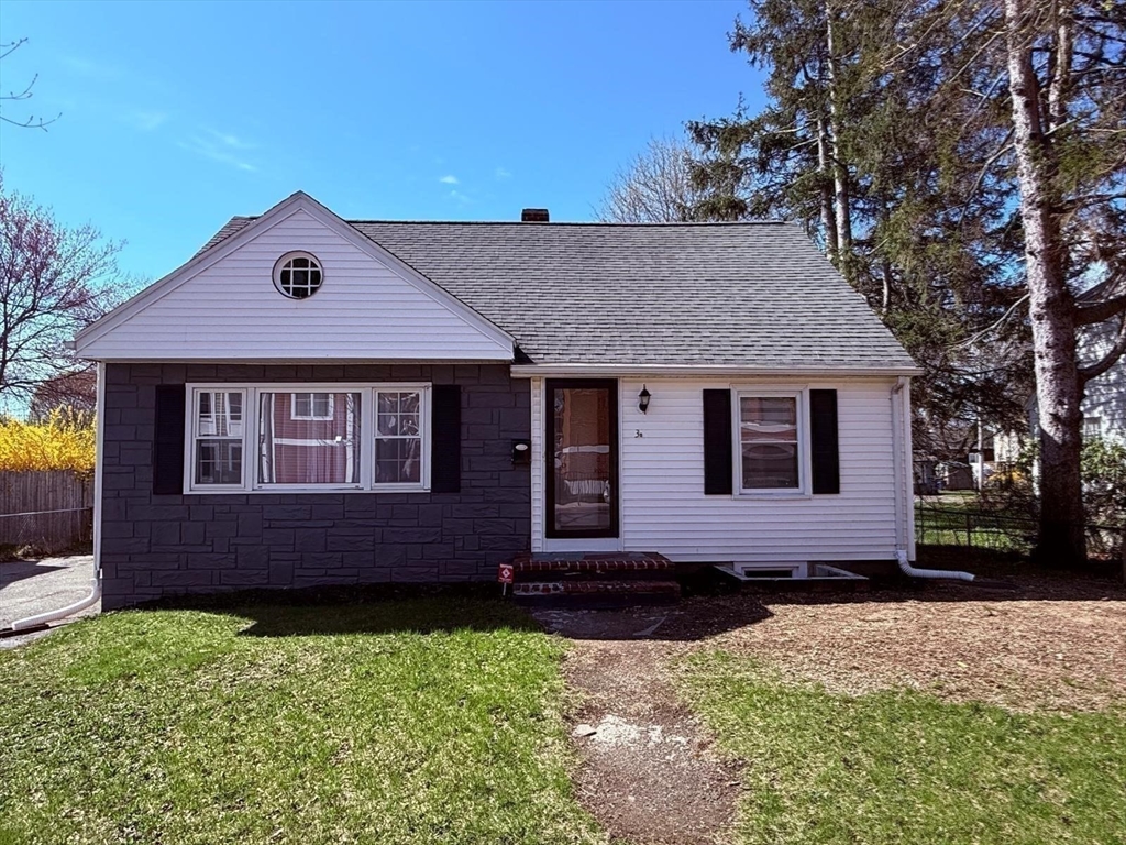 3-A Veterans Memorial Dr