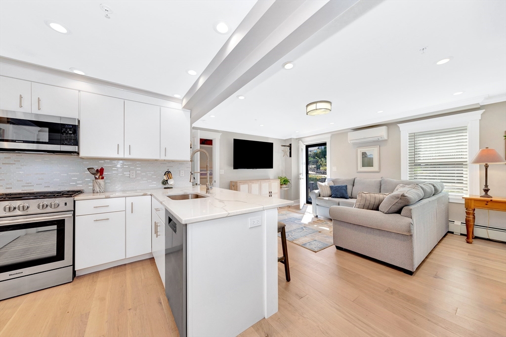 600 Shirley Street 3