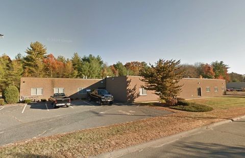 23 Jayar Rd Medway MA 02053
