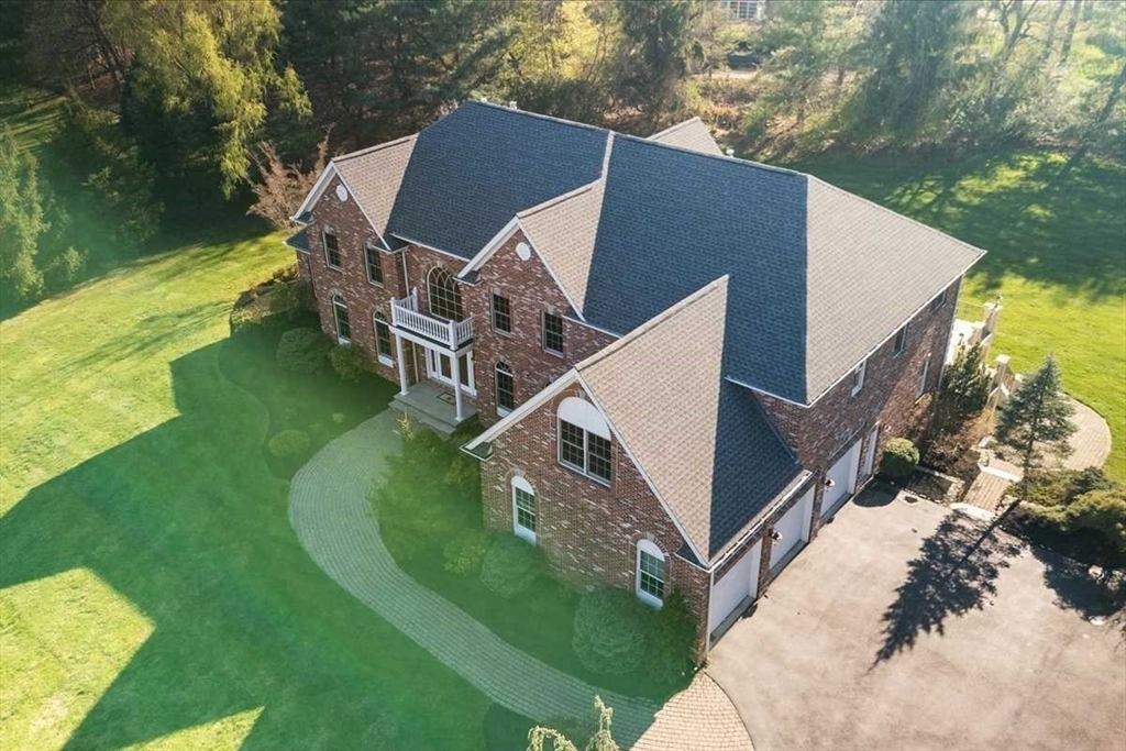 12 Arrowhead Lane