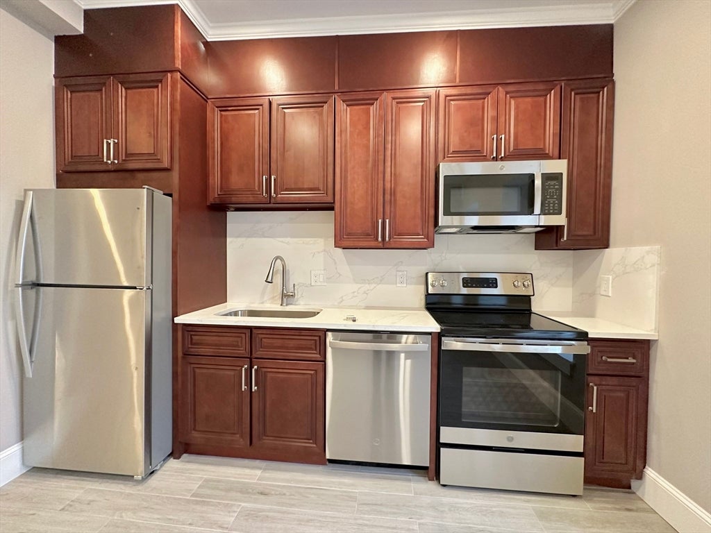 1152 Cambridge St #2, Cambridge, MA, 1152 Cambridge St #2, Cambridge, MA Photo #2