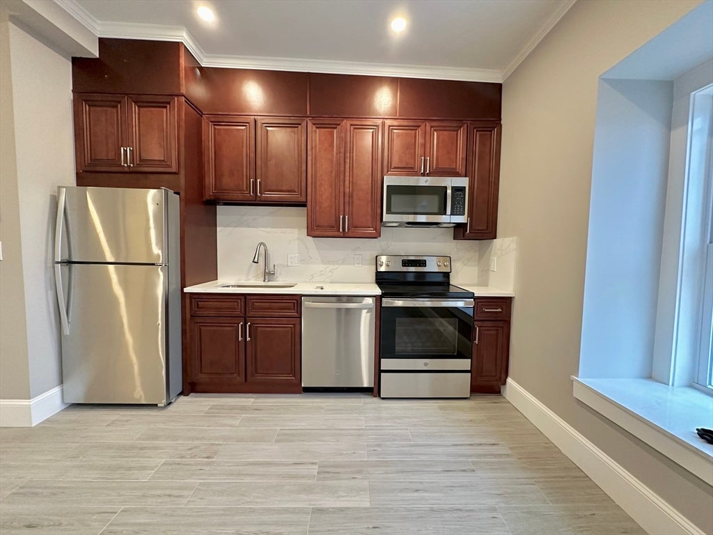 1152 Cambridge St #2, Cambridge, MA, 1152 Cambridge St #2, Cambridge, MA Photo #3