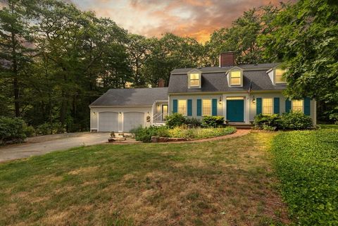 6 Hickory Hill Manchester MA 01944