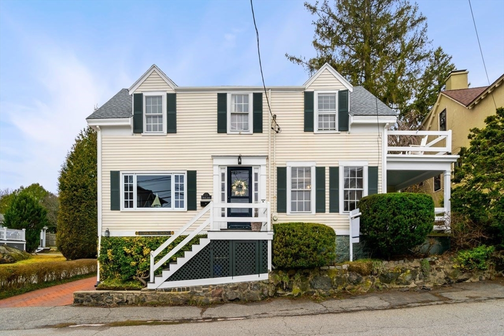 23 Gregory St