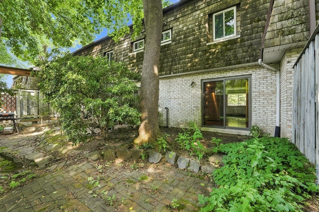 73 Bridge St #6, Northampton, MA, 73 Bridge St #6, Northampton, MA Photo #32