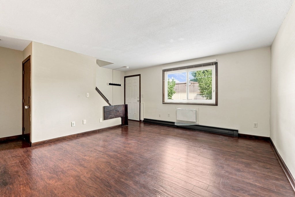 73 Bridge St #6, Northampton, MA, 73 Bridge St #6, Northampton, MA Photo #4