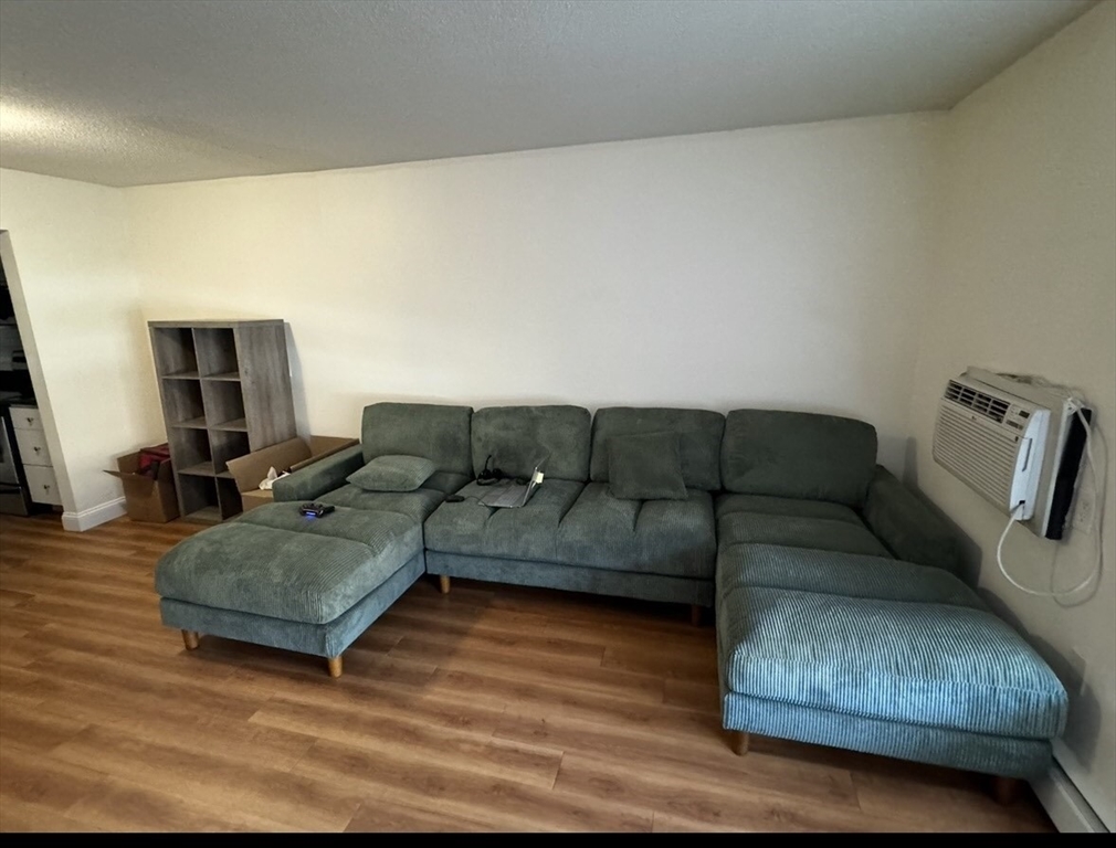 109-111 Tremont St 400