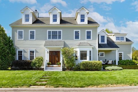 4 Penny Lane Beverly MA 01915