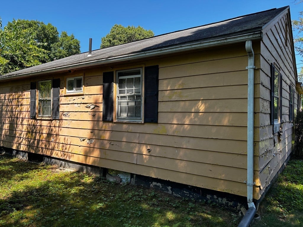 48 Beckwith Ave