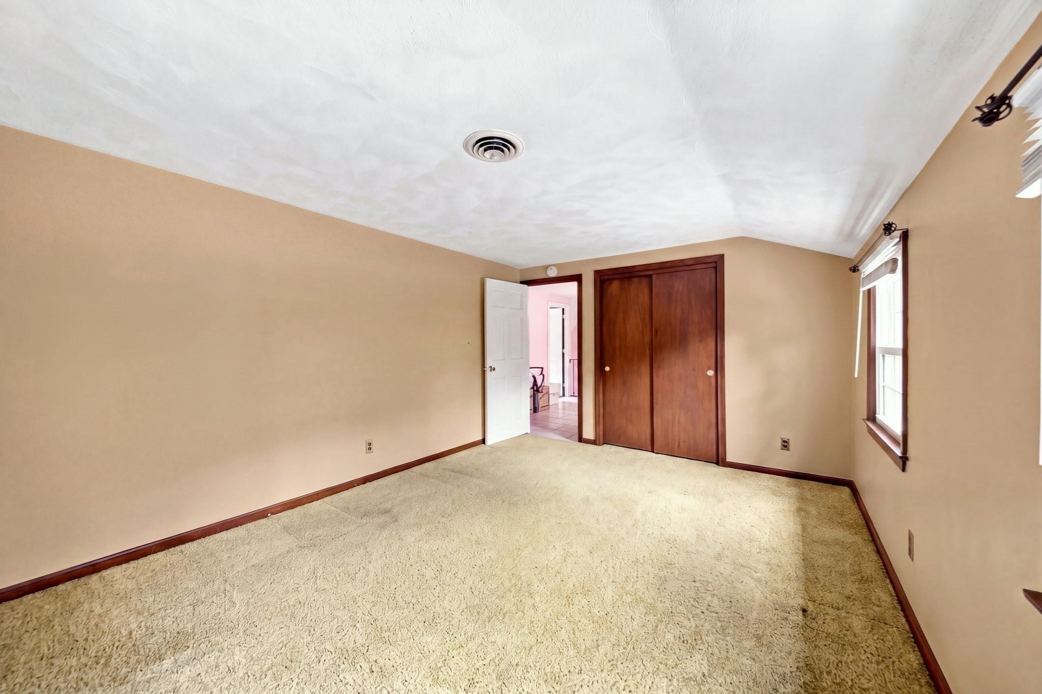 299 Old Westford Road, Chelmsford, MA Photo #21