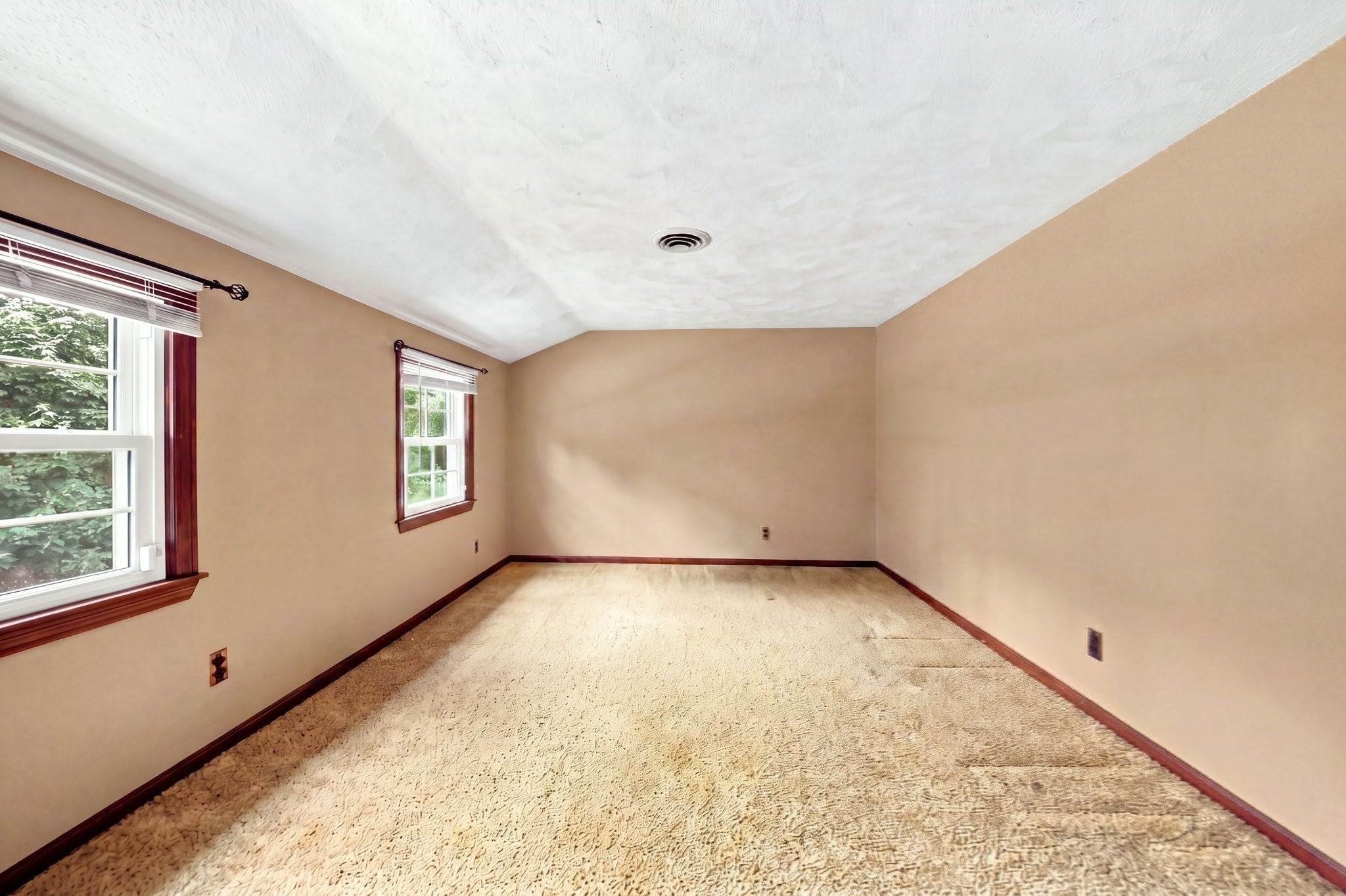 299 Old Westford Road, Chelmsford, MA Photo #22