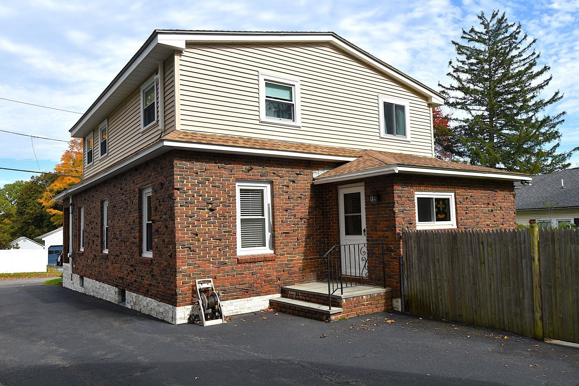 21 Elm St, Grafton, MA Photo #6