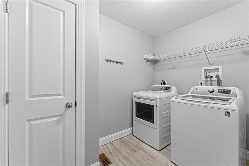 37 Turner Farm Rd, Uxbridge, MA Photo #13