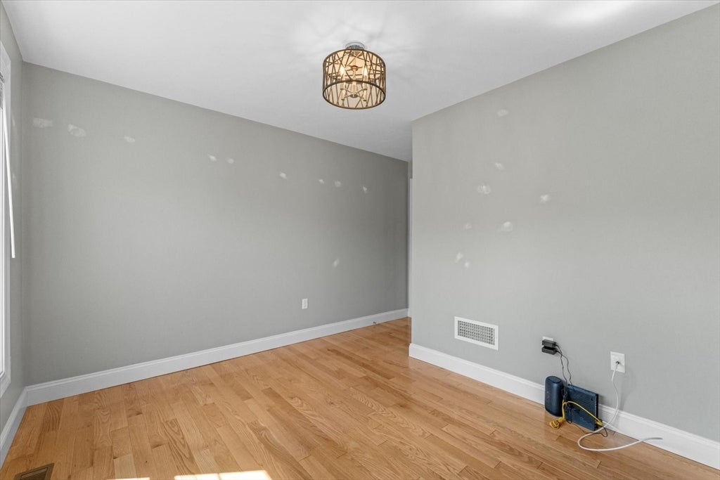 37 Turner Farm Rd, Uxbridge, MA Photo #19