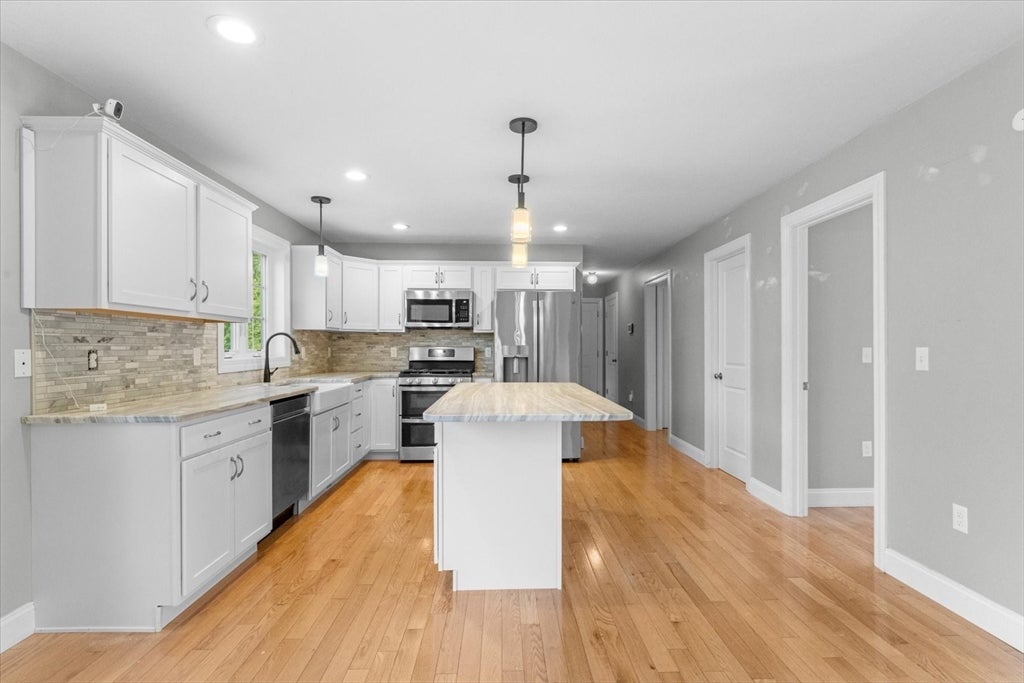 37 Turner Farm Rd, Uxbridge, MA Photo #8