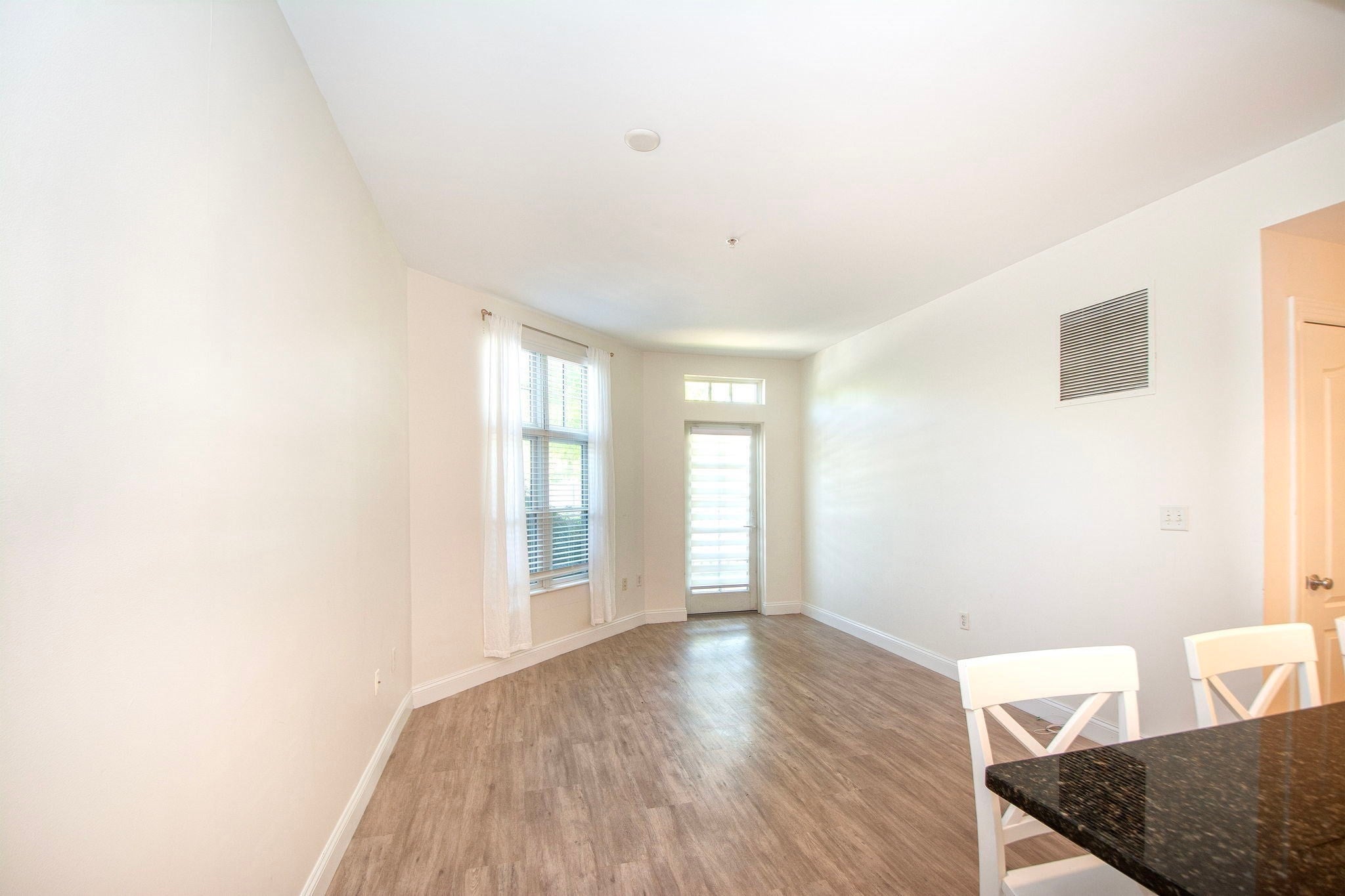 501 Commerce Dr 3-113