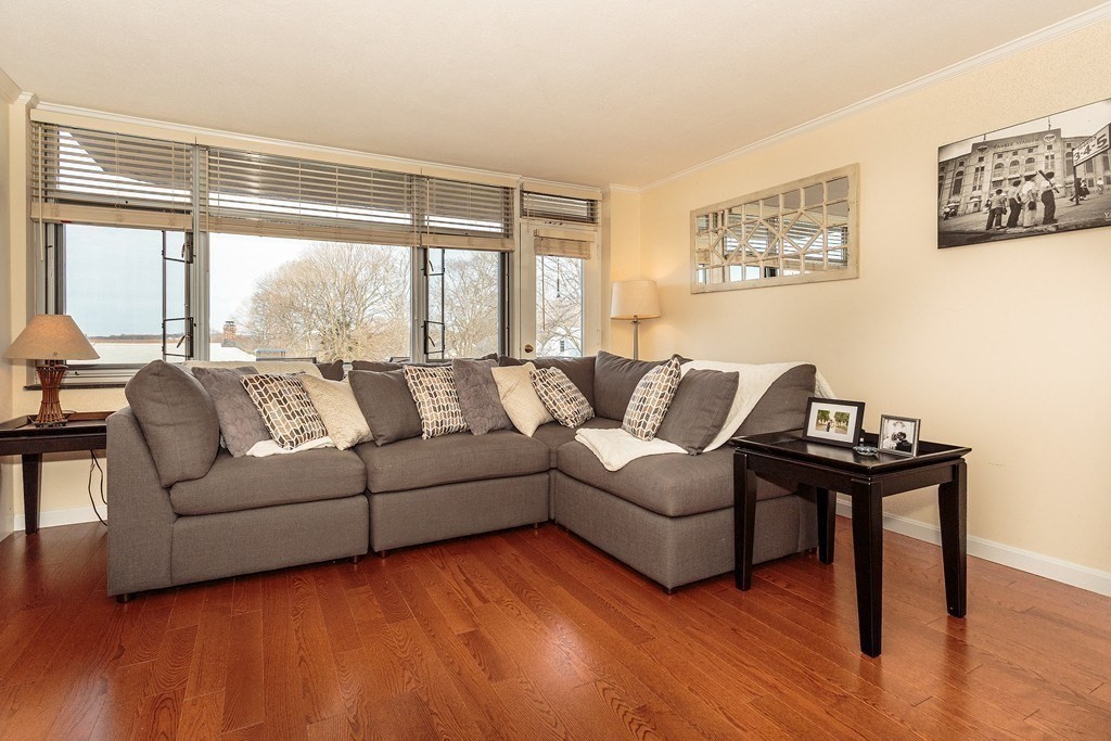 125 Trapelo Rd U23