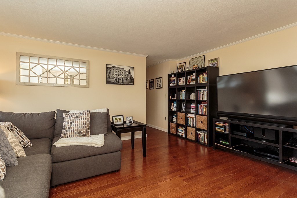 125 Trapelo Rd U23