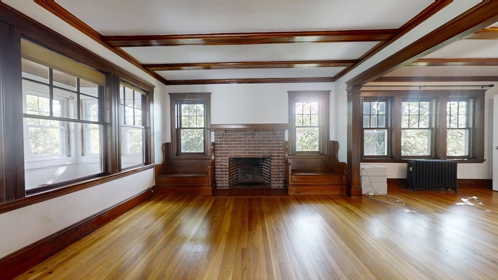 113 Cushing Avenue 113