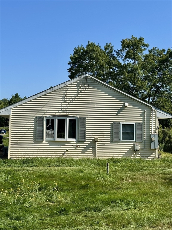 114 Center St