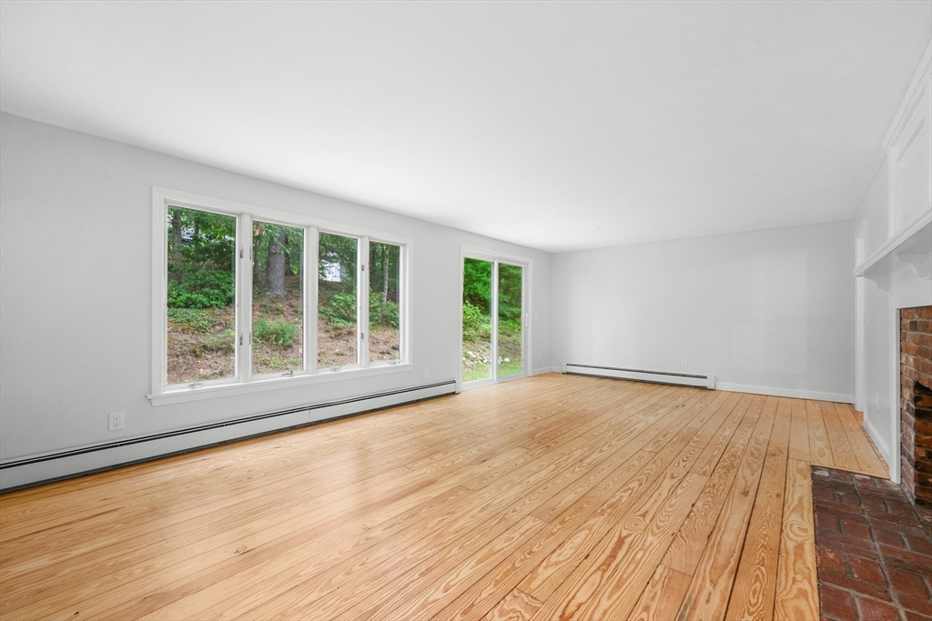 24 Faunce Mountain Rd