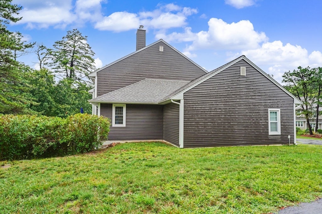42 Laurelwood Drive #42, Hopedale, MA Photo #6