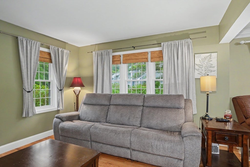 42 Laurelwood Drive #42, Hopedale, MA Photo #23