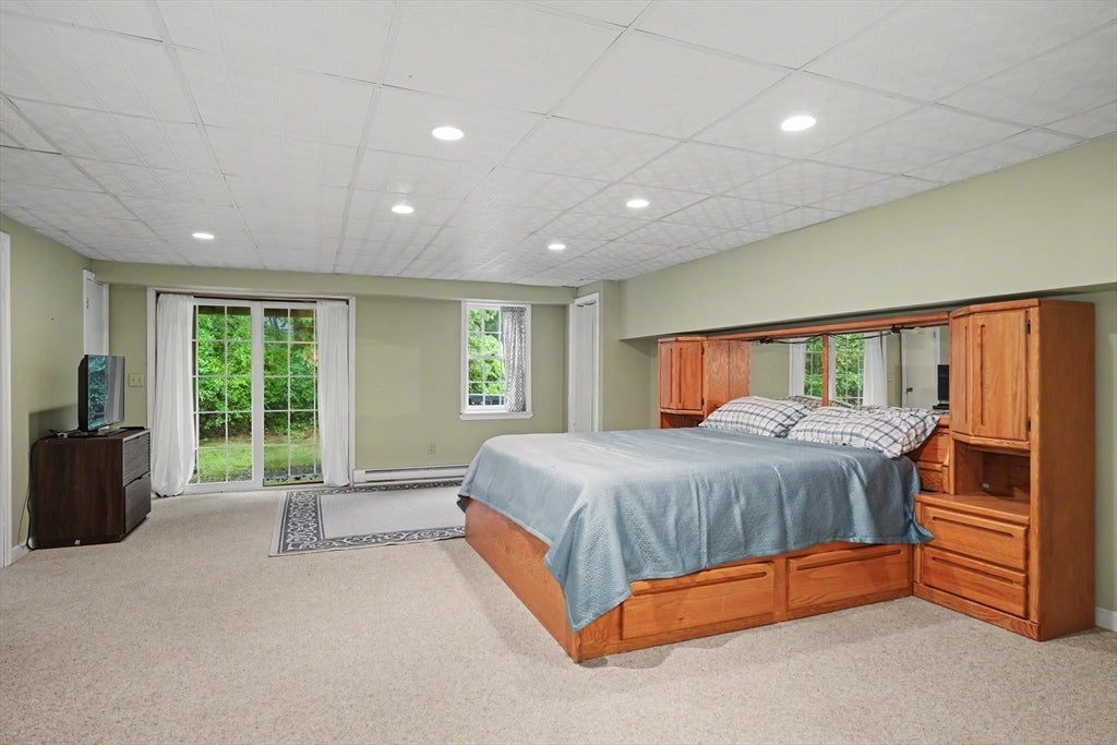 42 Laurelwood Drive #42, Hopedale, MA Photo #35