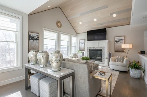 Photo of 78 Thatcher Rd #6, Gloucester, MA 01930 (MLS # 73478368)