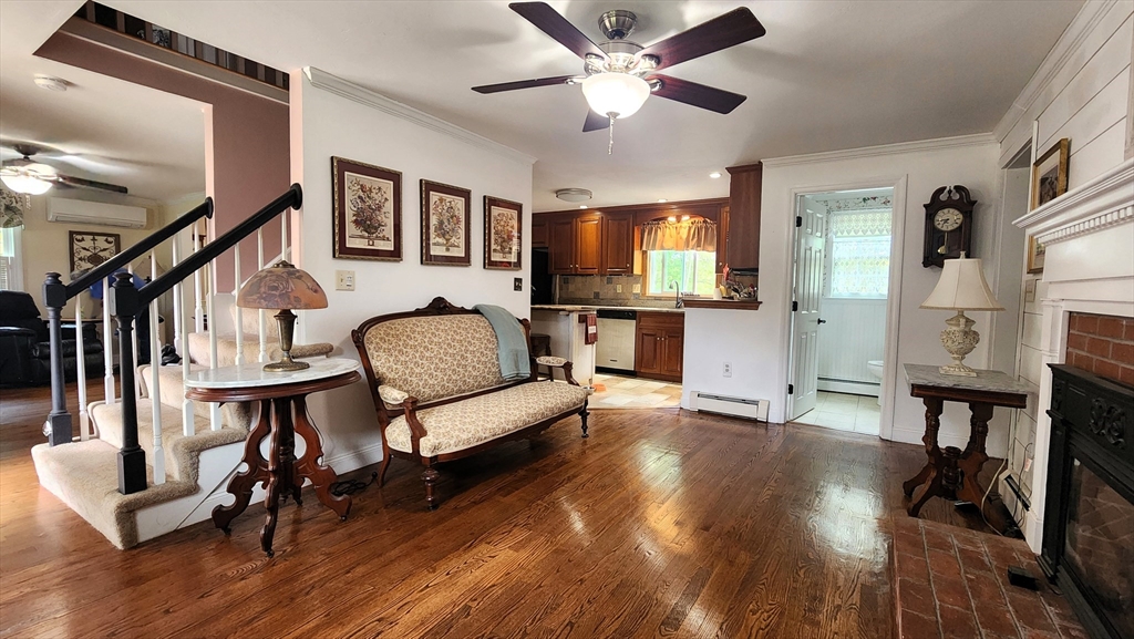 3 Birch Cir