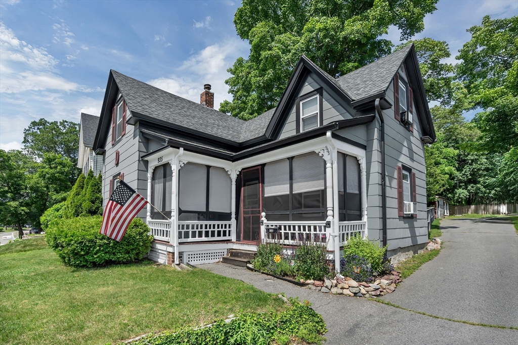 935 Mount Hope Street