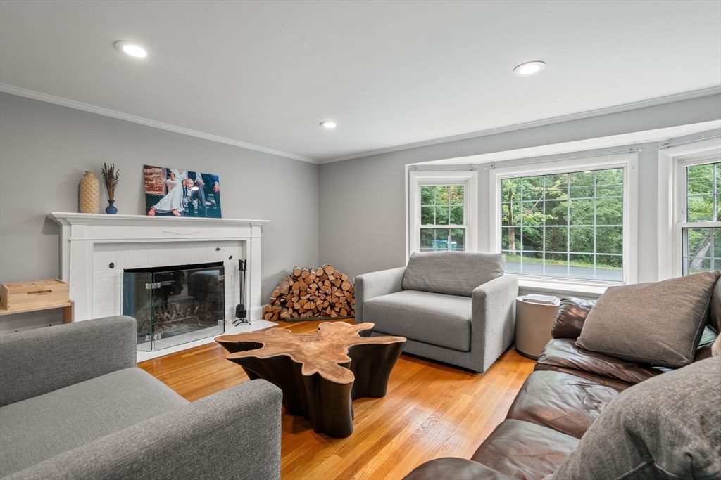 9 Wessex Dr
