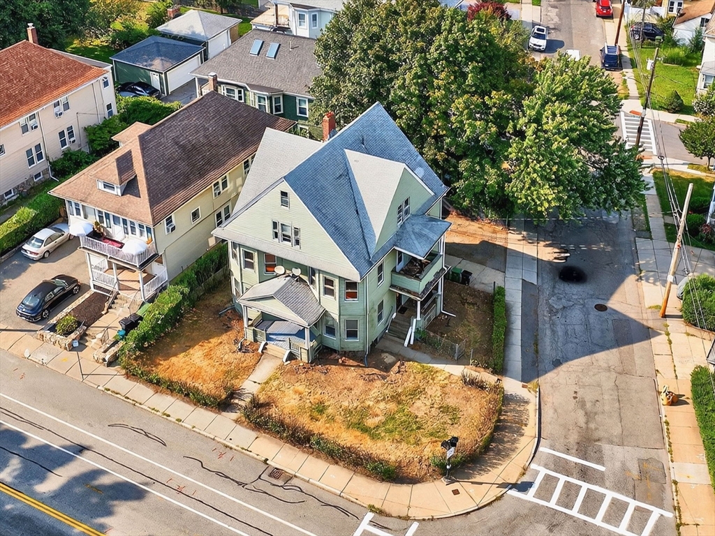 194 N Beacon