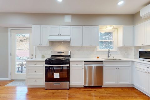 707 South Street Waltham MA 02453