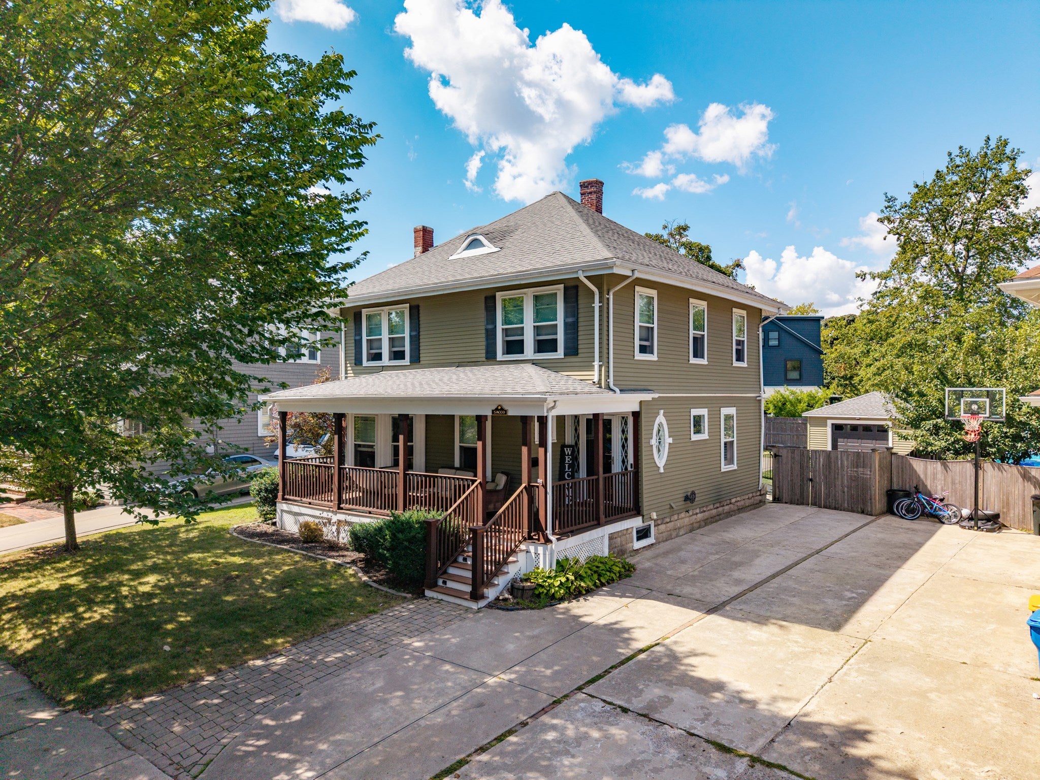 41 Emerson Rd
