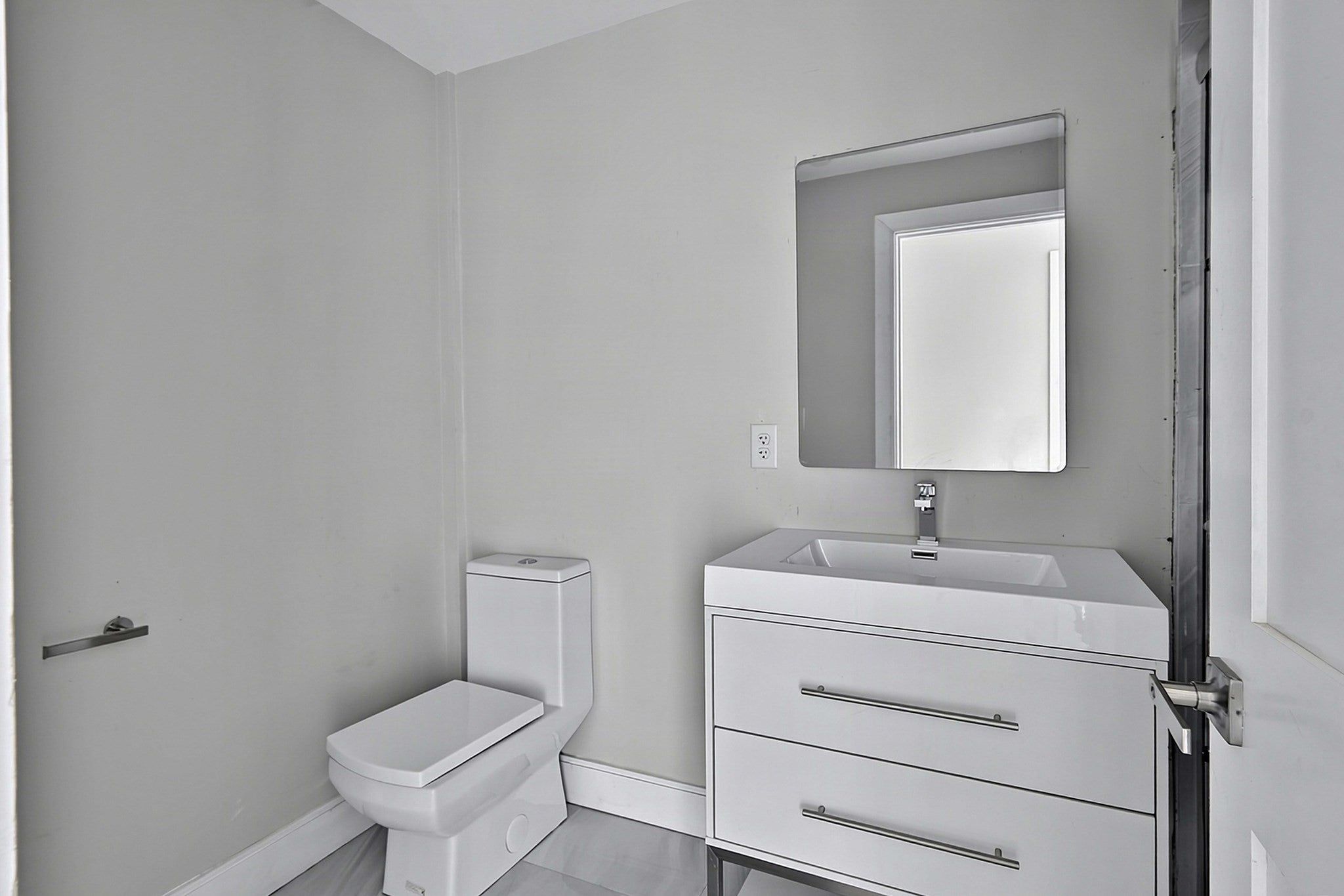 376 Third Street #501, Everett, MA, 376 Third Street #501, Everett, MA Photo #24