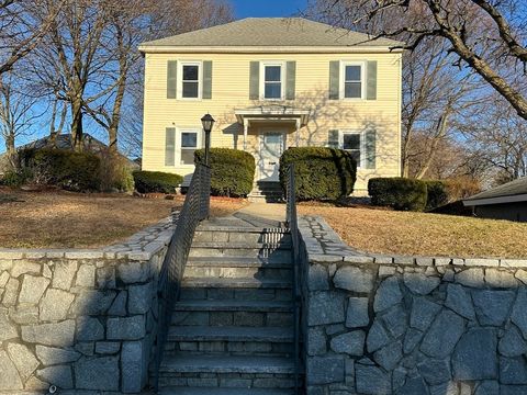 Photo of 75 Sladen Street, Dracut, MA 01826 (MLS # 73463683)