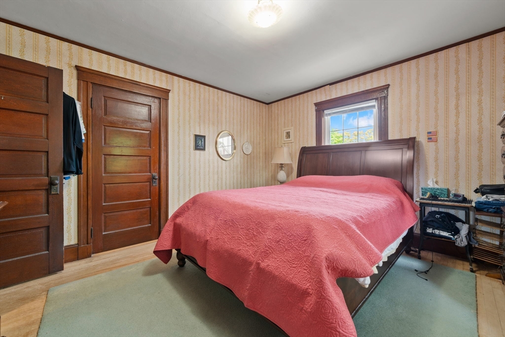 5 Ingalls St, Woburn, MA Photo #16