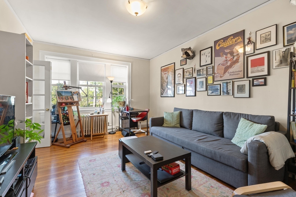 285 Harvard St. 306