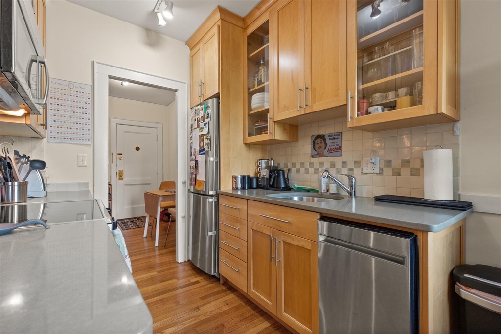 285 Harvard St. 306