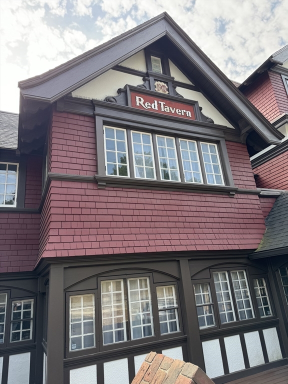 5 Pleasant Street 108