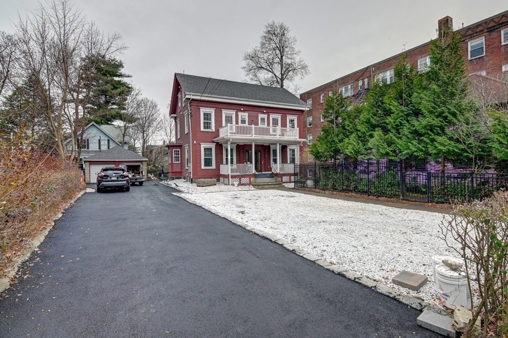 37 Park St 1