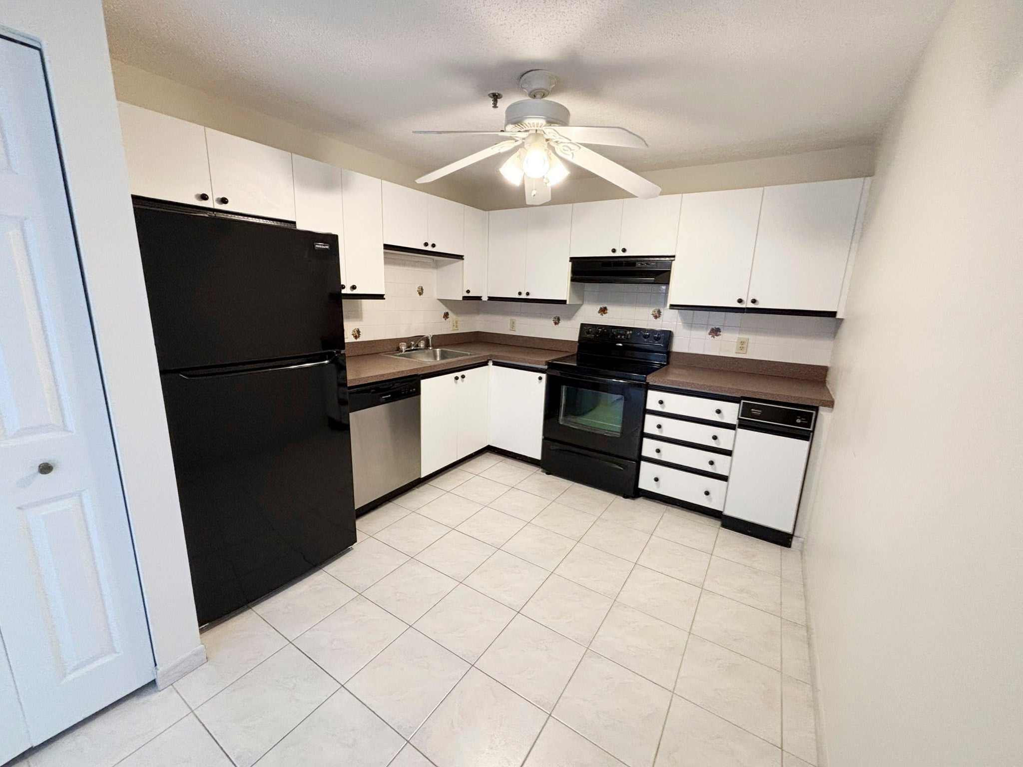 3920 Mystic Valley Parkway #410, Medford, MA, 3920 Mystic Valley Parkway #410, Medford, MA Photo #8